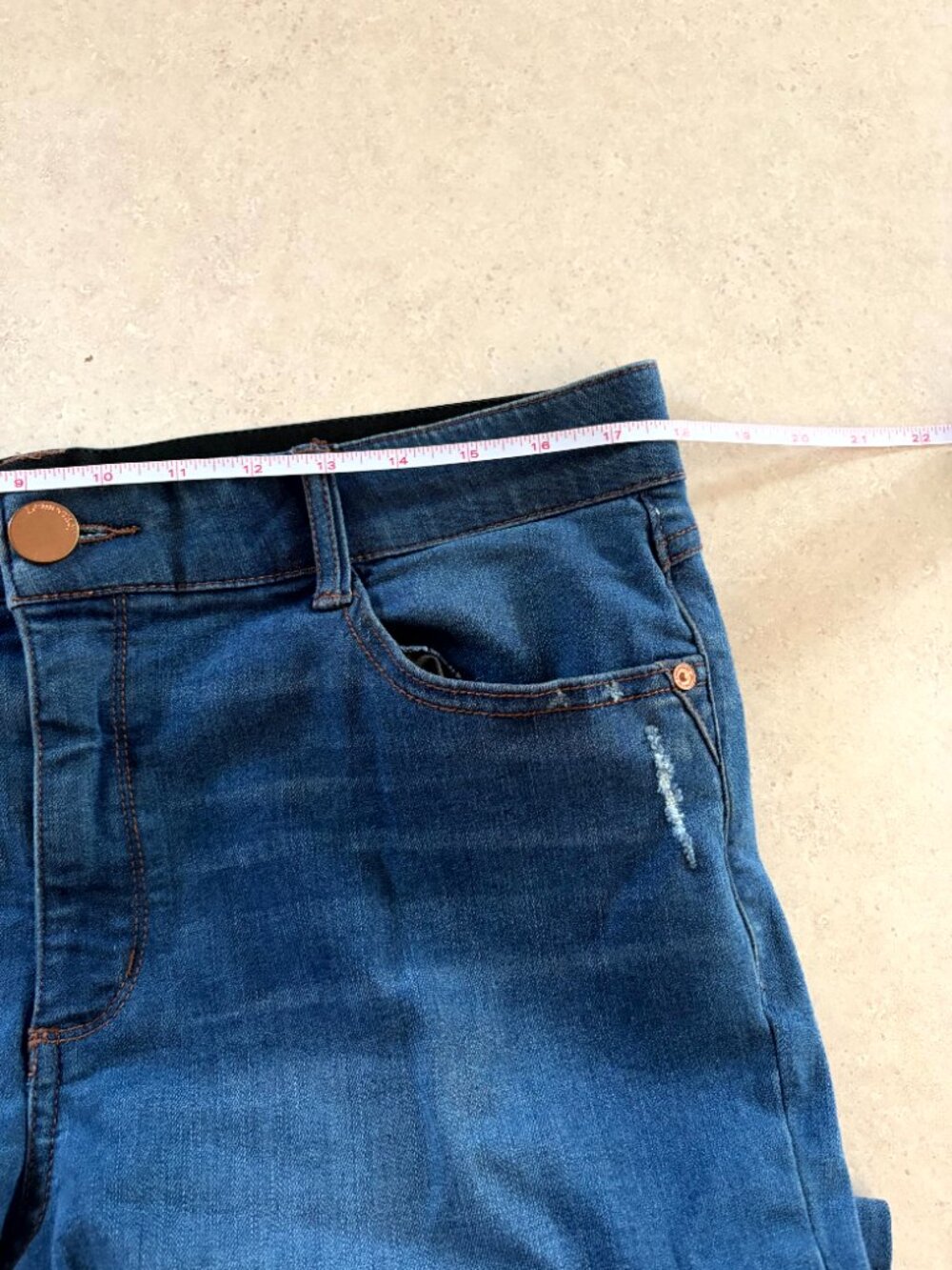 Democracy AB Solutions Women's Size 16 Straight Leg Blue Jeans - Picture 8 of 9